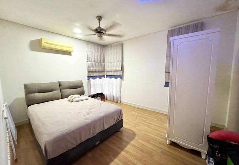 Seksyen 4, Shah Alam