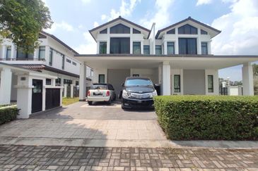 Tenderfields @ Eco Majestic