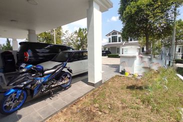 Tenderfields @ Eco Majestic