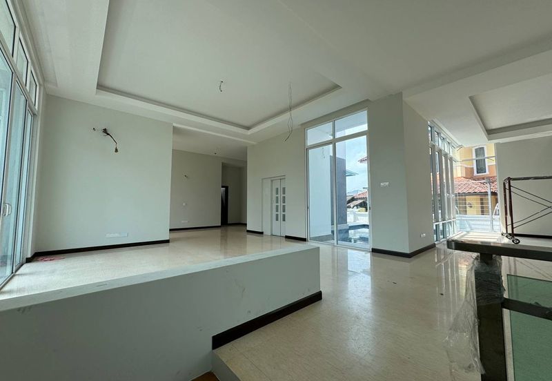  Bukit Jelutong 2 Storey Bungalow RENOVATED Bukit Jelutong For Sale