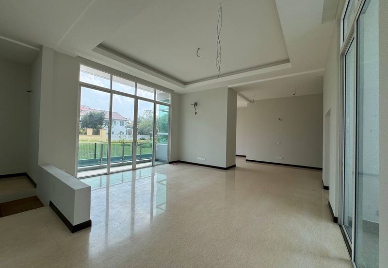  Bukit Jelutong 2 Storey Bungalow RENOVATED Bukit Jelutong For Sale