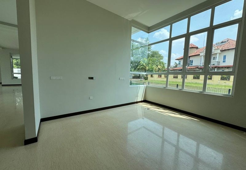  Bukit Jelutong 2 Storey Bungalow RENOVATED Bukit Jelutong For Sale