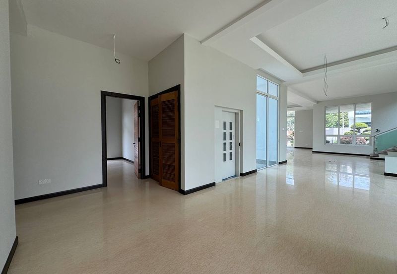  Bukit Jelutong 2 Storey Bungalow RENOVATED Bukit Jelutong For Sale