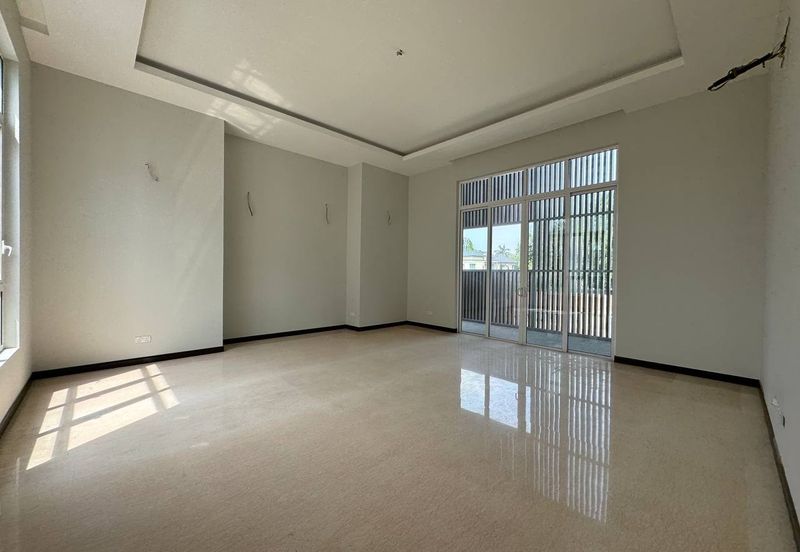  Bukit Jelutong 2 Storey Bungalow RENOVATED Bukit Jelutong For Sale