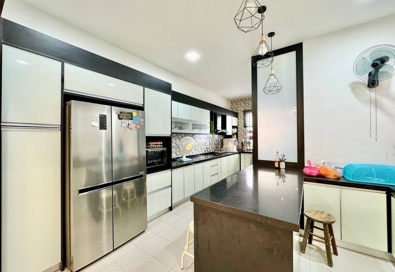 Seksyen 13, Shah Alam