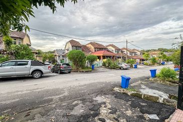 Seksyen 8, Shah Alam