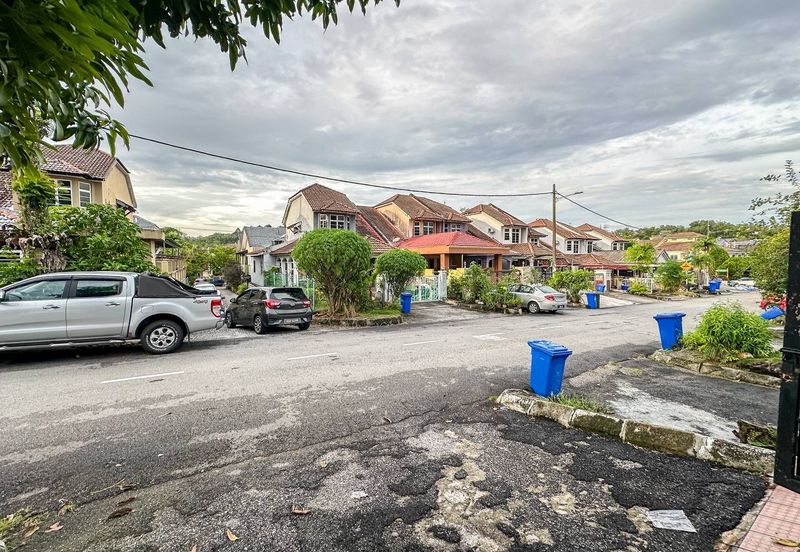 Seksyen 8, Shah Alam