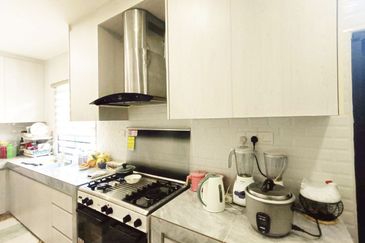 Serenia Adiva @ Serenia City