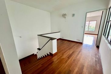 Pentas 2 @ Alam Impian