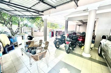 Bandar Tasik Selatan 2 Storey (CORNER LOT) Kuala Lumpur For Sale