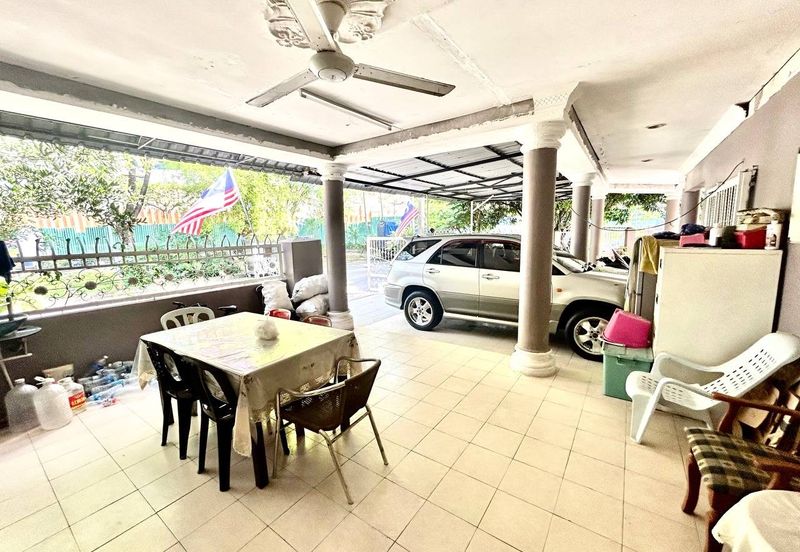 Bandar Tasik Selatan 2 Storey (CORNER LOT) Kuala Lumpur For Sale