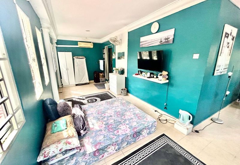 Bandar Tasik Selatan 2 Storey (CORNER LOT) Kuala Lumpur For Sale