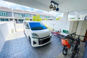 Serenia Adiva @ Serenia City