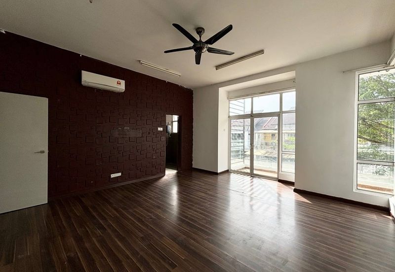 Taman D'Impian Tropika