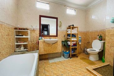 Jalan Ukay Perdana 3/1