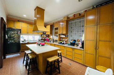 Jalan Ukay Perdana 3/1