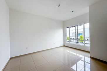 Bayu Sutera @ Celyn, Bandar Sri Sendayan