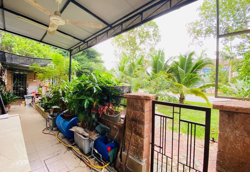 Bukit Jelutong 2 Storey Terrace CORNER LOT+RENOVATED Bukit Jelutong For Sale