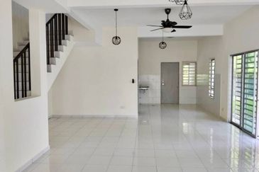 NILAI IMPIAN (LAMAN ORKID)