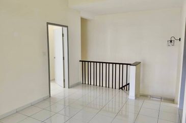 NILAI IMPIAN (LAMAN ORKID)