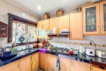 Bandar Sri Damansara 2 Storey Terrae FACING OPEN Bandar Sri Damansara For Sale