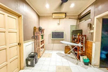 Bandar Sri Damansara 2 Storey Terrae FACING OPEN Bandar Sri Damansara For Sale