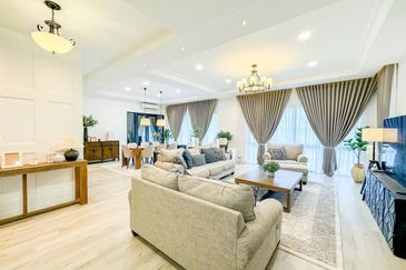 Lucent Residence @ twentyfive.7