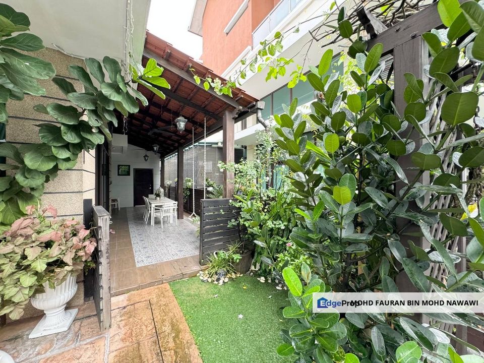 Restrees Usj 17 2.5 Storey Semi D FACING OPEN Subang Jaya For Sale, Selangor, Subang Jaya