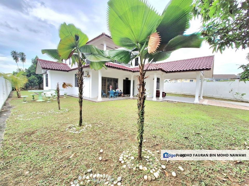 Seksyen 9 2 Storey Bungalow HUGE LAND Shah Alam For Sale, Selangor, Shah Alam