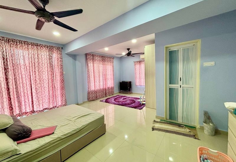 Taman Wawasan, Pusat Bandar Puchong