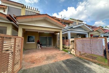 Ayu Lestari, Alam Nusantara