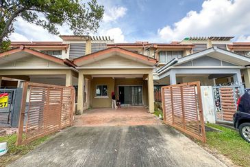 Ayu Lestari, Alam Nusantara