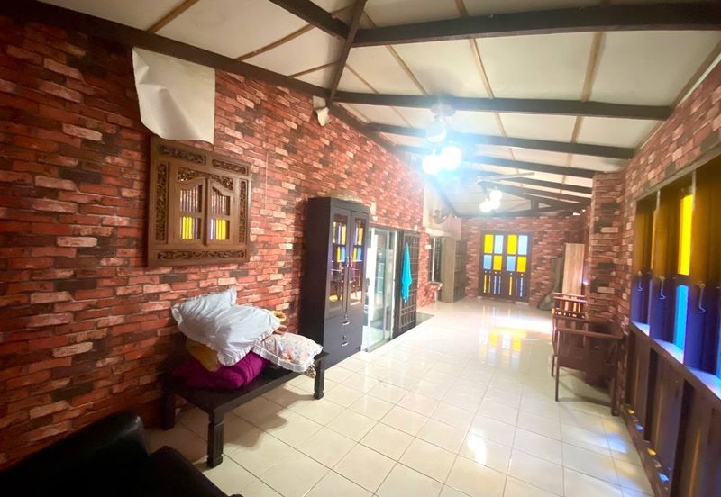 Seksyen 6 @ Bandar Bukit Mahkota