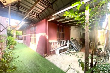 Seksyen 6 @ Bandar Bukit Mahkota