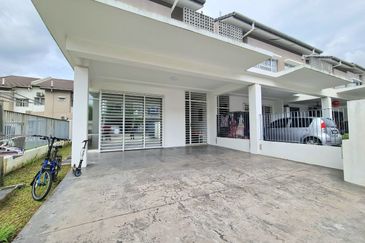 Penduline @ Bandar Rimbayu