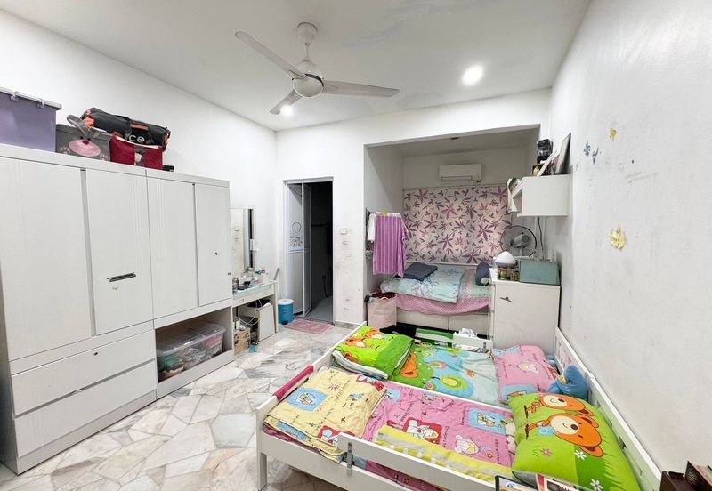 Seksyen 3, Shah Alam