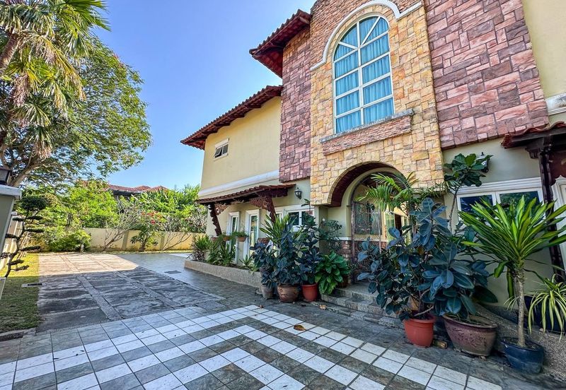 Impian Golf & Country Club