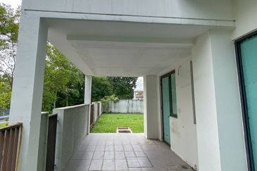 Duta Villa, Setia Alam