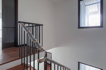 Duta Villa, Setia Alam