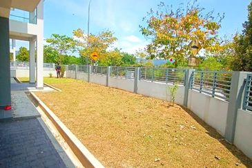 Albury 2 @ Mahkota Hills