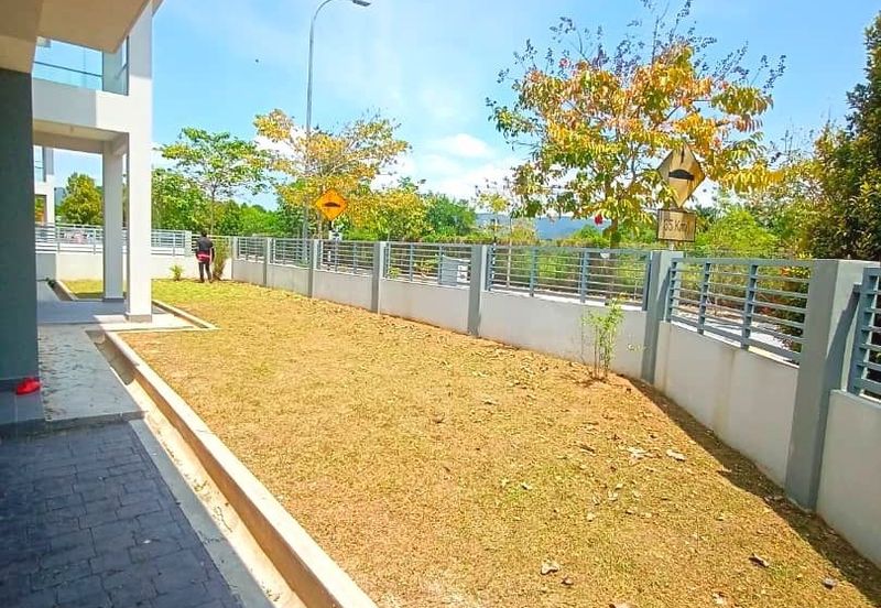 Albury 2 @ Mahkota Hills