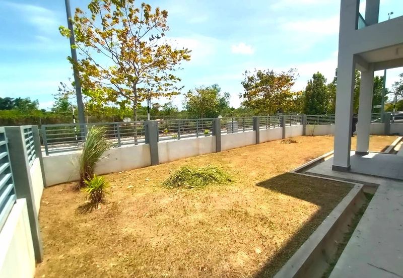 Albury 2 @ Mahkota Hills