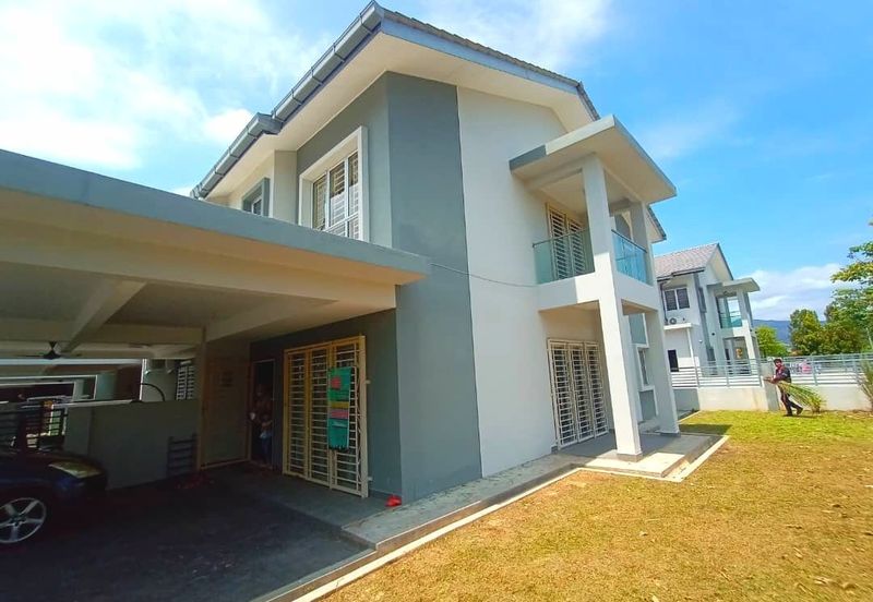 Albury 2 @ Mahkota Hills