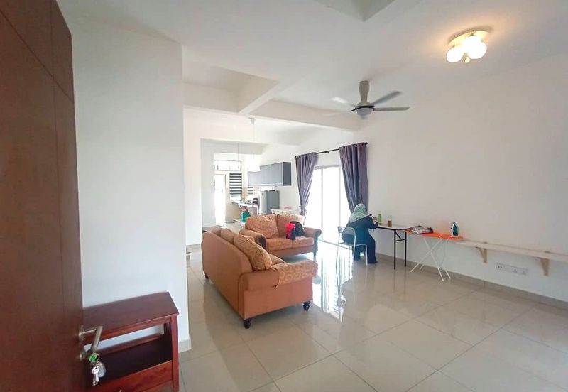 Albury 2 @ Mahkota Hills