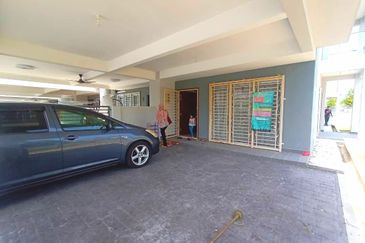 Albury 2 @ Mahkota Hills