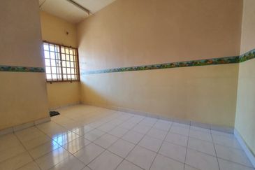 Taman Pinggiran Putra