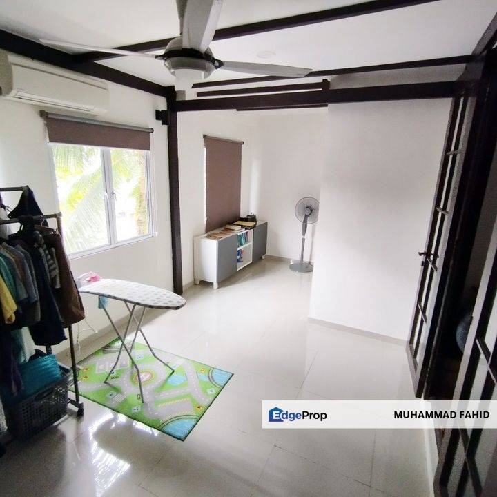 Desa Villas 3 Storey Semi D Villa (RENOVATED) Wangsa Maju KL , Kuala Lumpur, Wangsa Maju