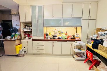 Jalan Anggerik Doritis 31/142