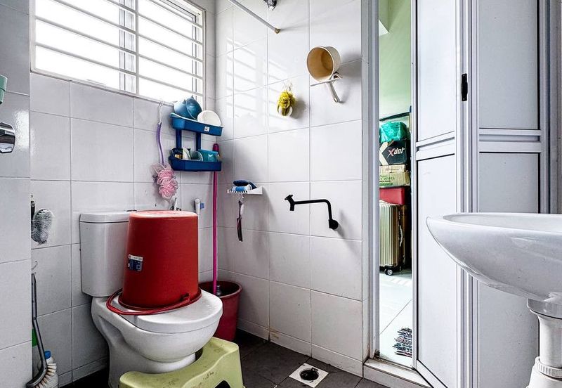 Seksyen 32, Shah Alam