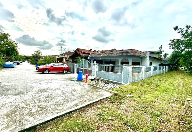 Seksyen 17, Shah Alam